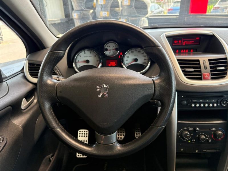 🔹 Peugeot 207 1.4 VTI 95 CH🌤️ Toit panoramique ❄️ Climatisation🛡️ Garantie 6 mois