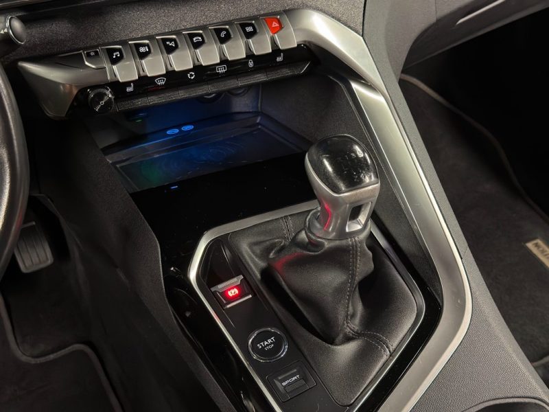 PEUGEOT 3008 II ALLURE 2.0 HDI 150 Cv APPLE CARPLAY & ANDROID BVM6 - GARANTIE 1 AN