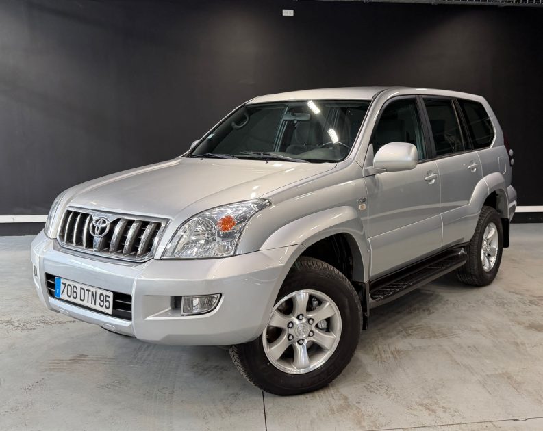 TOYOTA LAND CRUISER KDJ120 D4D GX 2004