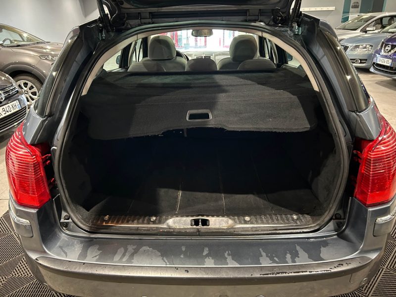 PEUGEOT 407 SW  1.6 HDI 16V 109CH