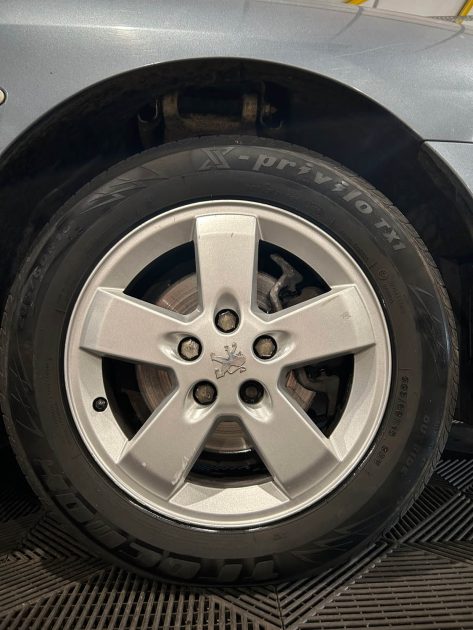 PEUGEOT 407 SW  1.6 HDI 16V 109CH