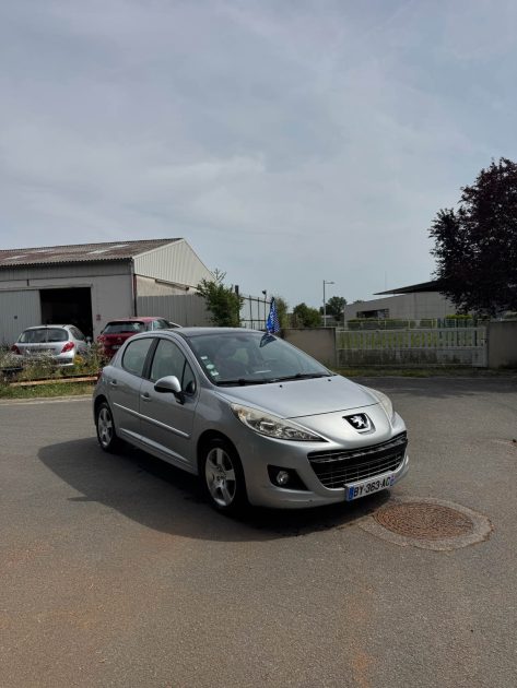 PEUGEOT 207/207+ 1.6 16V VTI 2011