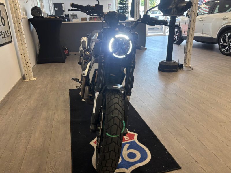 DUCATI SCRAMBLER DARK STEALTH 2023