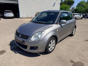 SUZUKI SWIFT 1.3 DDIS 75CH GLX 132MKM