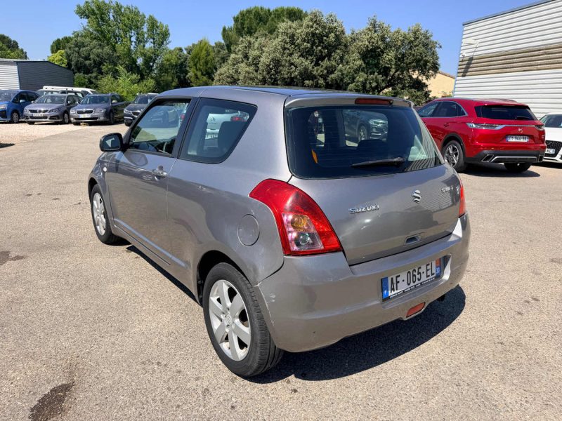 SUZUKI SWIFT 1.3 DDIS 75CH GLX 132MKM