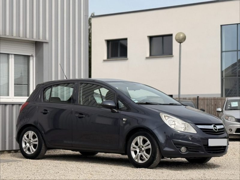 OPEL CORSA 1.3 CDTI 95CV COSMO 2011 210 500KM