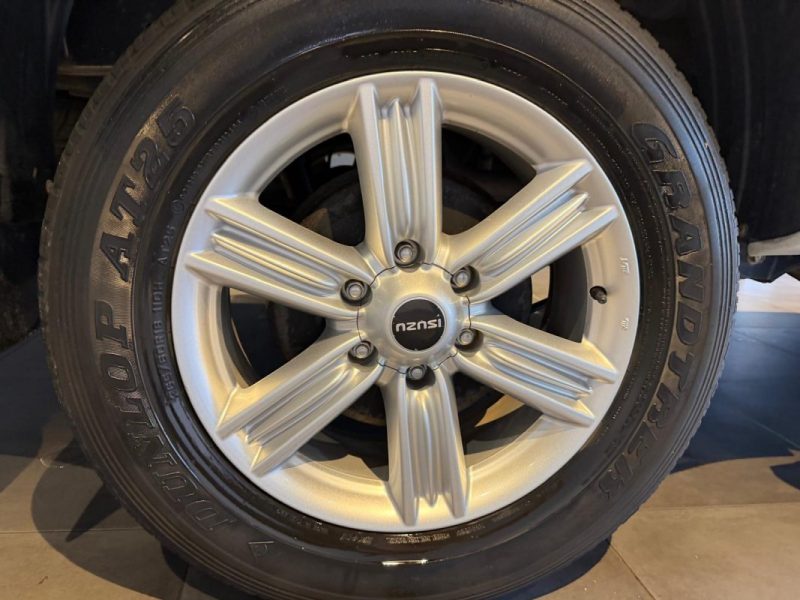 ISUZU D-MAX III N60 F 1.9 164 4X4 SPACE CAB / ENTRETIEN COMPLET ISUZU 