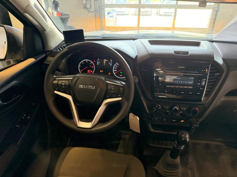 ISUZU D-MAX III N60 F 1.9 164 4X4 SPACE CAB / ENTRETIEN COMPLET ISUZU 