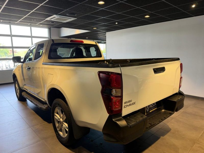 ISUZU D-MAX III N60 F 1.9 164 4X4 SPACE CAB / ENTRETIEN COMPLET ISUZU 