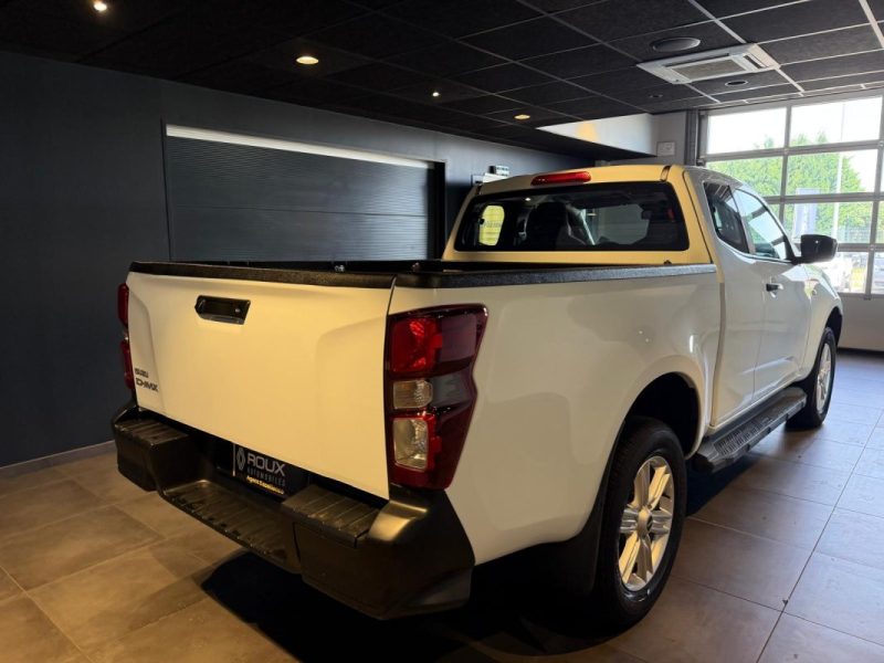 ISUZU D-MAX III N60 F 1.9 164 4X4 SPACE CAB / ENTRETIEN COMPLET ISUZU 