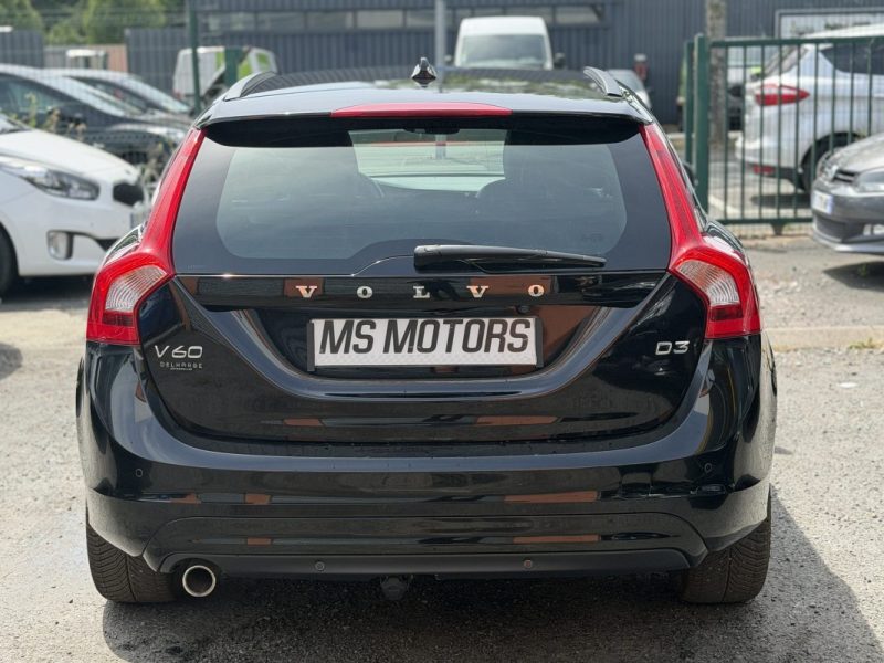 VOLVO V60 D3 2.0 TDI 150 cv -  GARANTIE 12 mois - Momentum - Boite Automatique