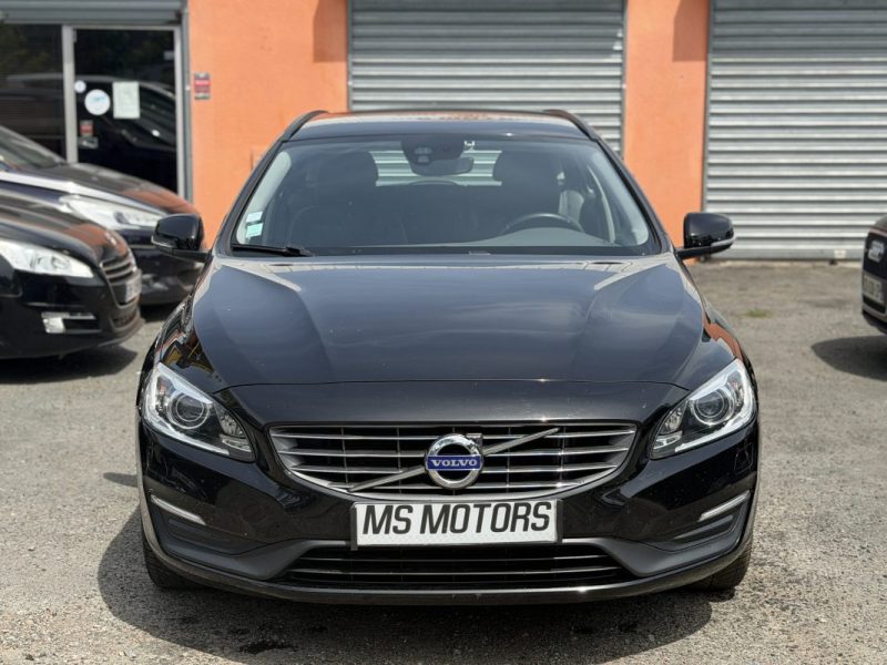 VOLVO V60 D3 2.0 TDI 150 cv -  GARANTIE 12 mois - Momentum - Boite Automatique