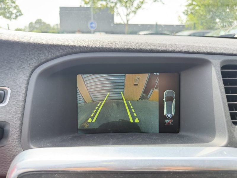 VOLVO V60 D3 2.0 TDI 150 cv -  GARANTIE 12 mois - Momentum - Boite Automatique