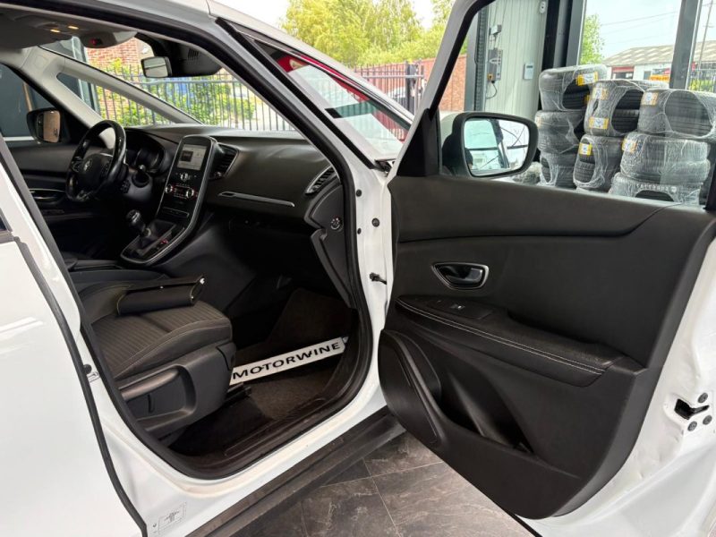 🔹 RENAULT SCENIC 1.5 DCI 110 CHEVAUX -❄️ Climatisation 📱 Bluetooth Reprise possible 