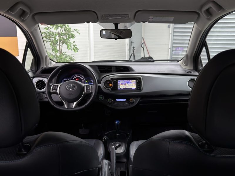Toyota Yaris HSD 100h - Style 5p - Hybride - 1ère Main