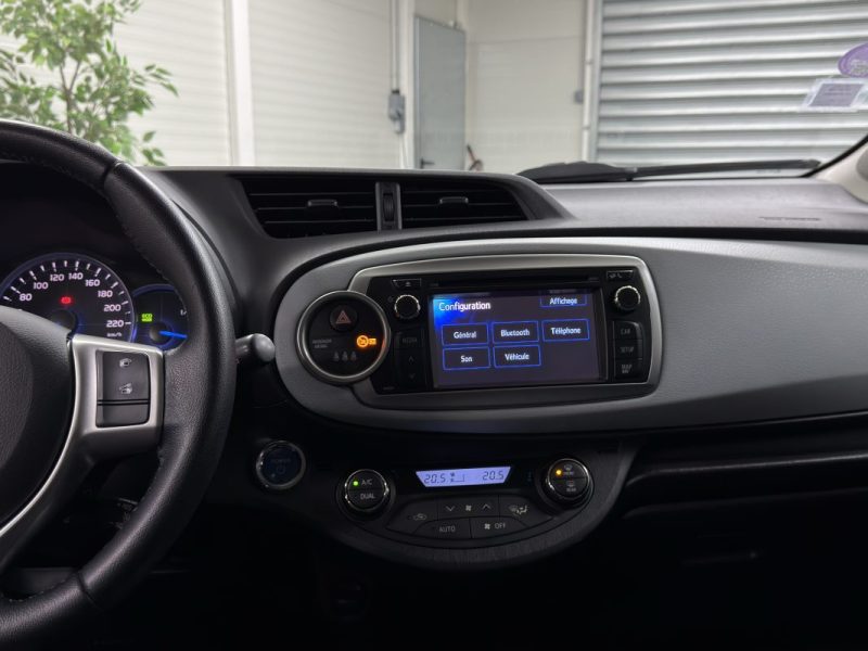Toyota Yaris HSD 100h - Style 5p - Hybride - 1ère Main