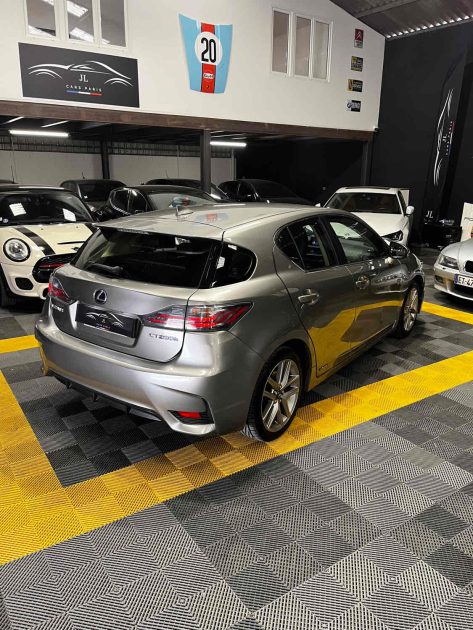 MAGNIFIQUE LEXUS CT 200H EXECUTIVE 1.8 136CH (CAMÉRA DE RECUL, BLUETOOTH, ÉCRAN MULTIMÉDIA)