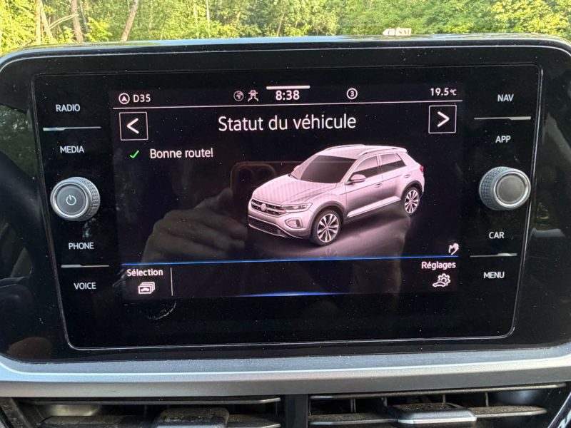 VOLKSWAGEN T-ROC LIFE  DSG 04/2023