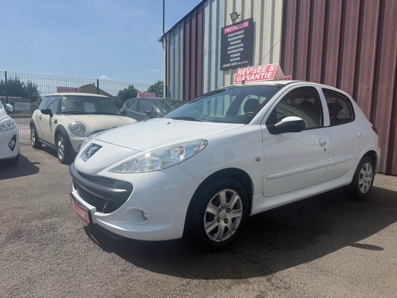 PEUGEOT 206+ 1.4I - 8V 75CV PACK LIMITED ETHANOL  2009