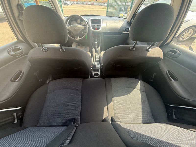 PEUGEOT 206+ 1.4I - 8V 75CV PACK LIMITED ETHANOL  2009