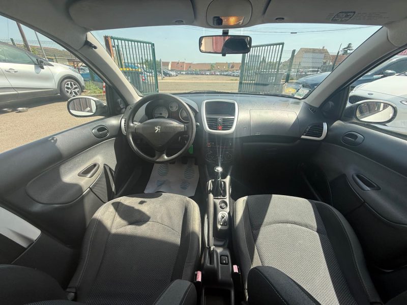 PEUGEOT 206+ 1.4I - 8V 75CV PACK LIMITED ETHANOL  2009