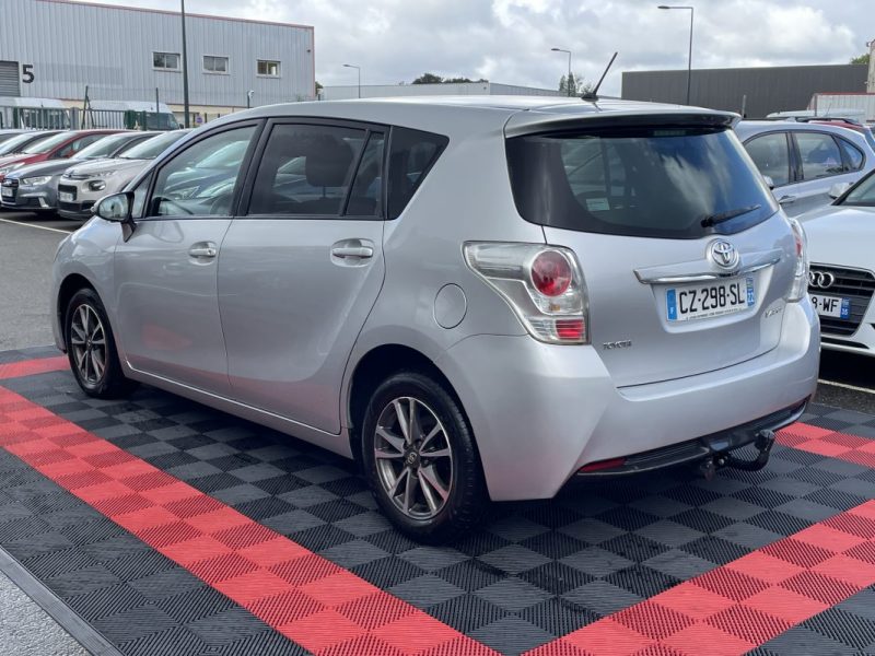 TOYOTA VERSO 2.0L D-4D 124 CV GARANTIE 3/12 MOIS 2013