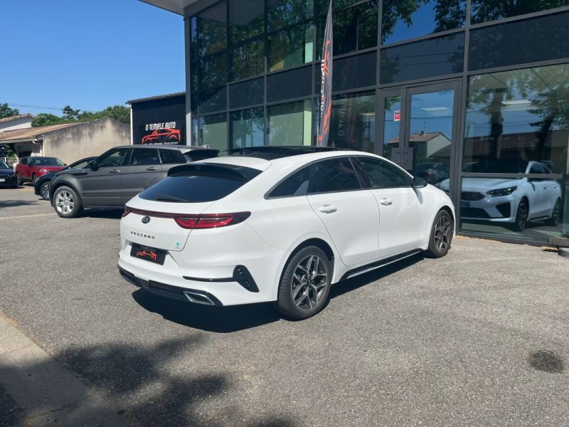 KIA PROCEED GT Line III 136 ch 1.6 CRDi DCT7 ISG Boîte Automatique / Toit Ouvrant Panoramique