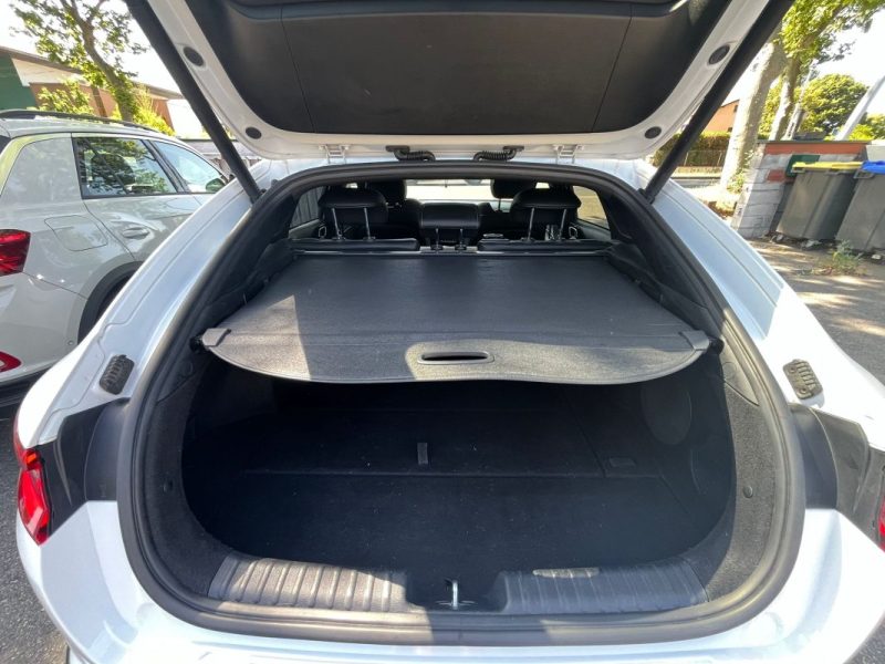 KIA PROCEED GT Line III 136 ch 1.6 CRDi DCT7 ISG Boîte Automatique / Toit Ouvrant Panoramique