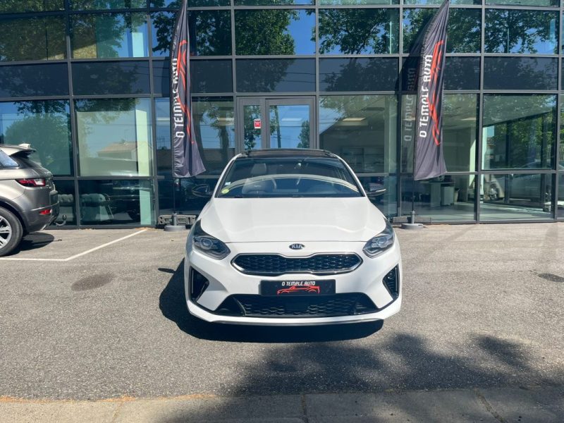 KIA PROCEED GT Line III 136 ch 1.6 CRDi DCT7 ISG Boîte Automatique / Toit Ouvrant Panoramique