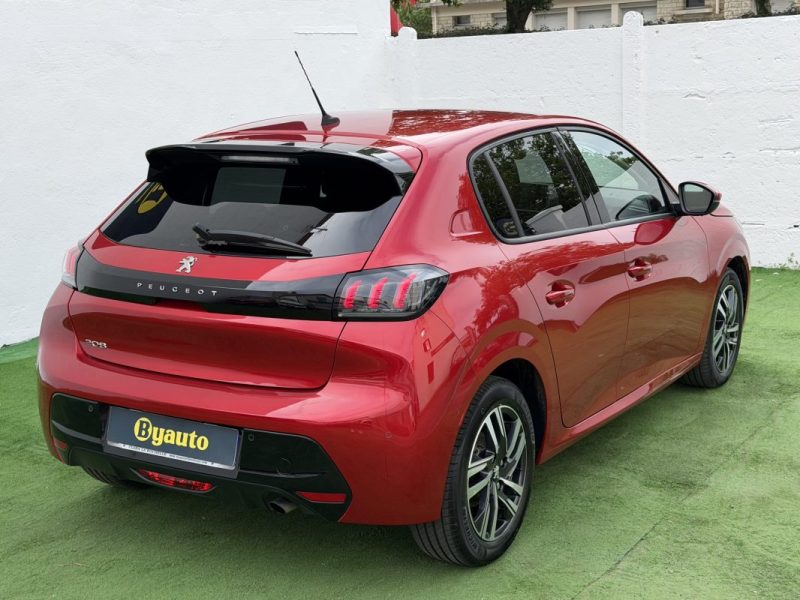 PEUGEOT 208  II ALLURE 100 CV EAT8 1 ERE MAIN GARANTIE 6 MOIS  
