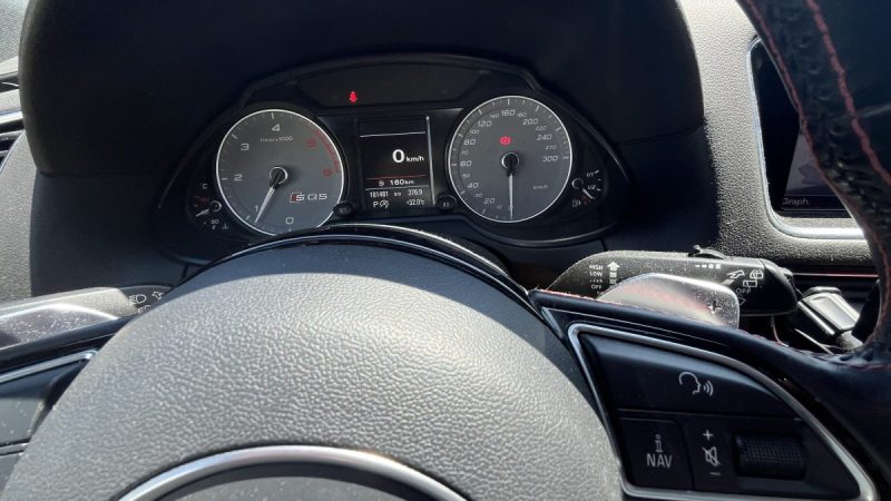 AUDI SQ5 V6 COMPETITION  TOIT PANORAMIQUE 326 CV