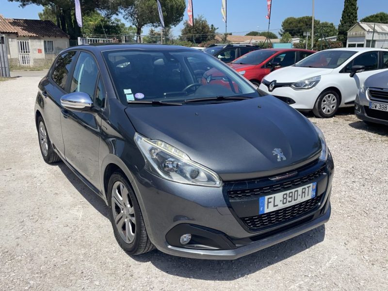 PEUGEOT 208 Phase 2 1.2 VTi  82 cv CARPLAY