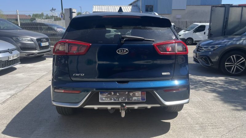 KIA NIRO PREMIUM HYBRIDE ATTELAGE JBL