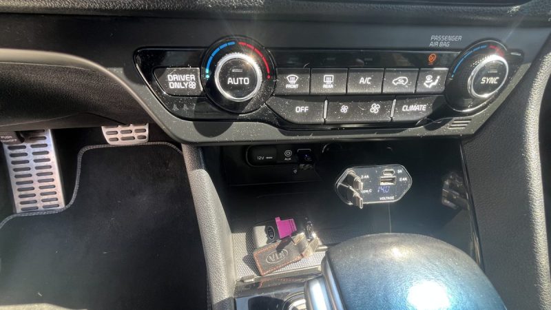 KIA NIRO PREMIUM HYBRIDE ATTELAGE JBL