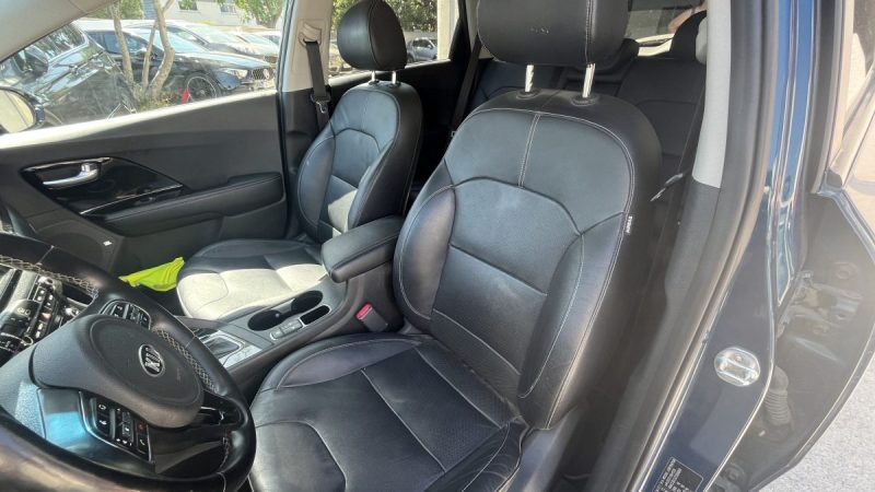 KIA NIRO PREMIUM HYBRIDE ATTELAGE JBL