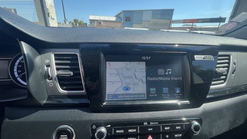 KIA NIRO PREMIUM HYBRIDE ATTELAGE JBL