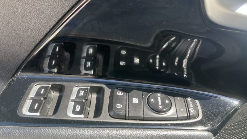 KIA NIRO PREMIUM HYBRIDE ATTELAGE JBL