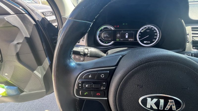 KIA NIRO PREMIUM HYBRIDE ATTELAGE JBL