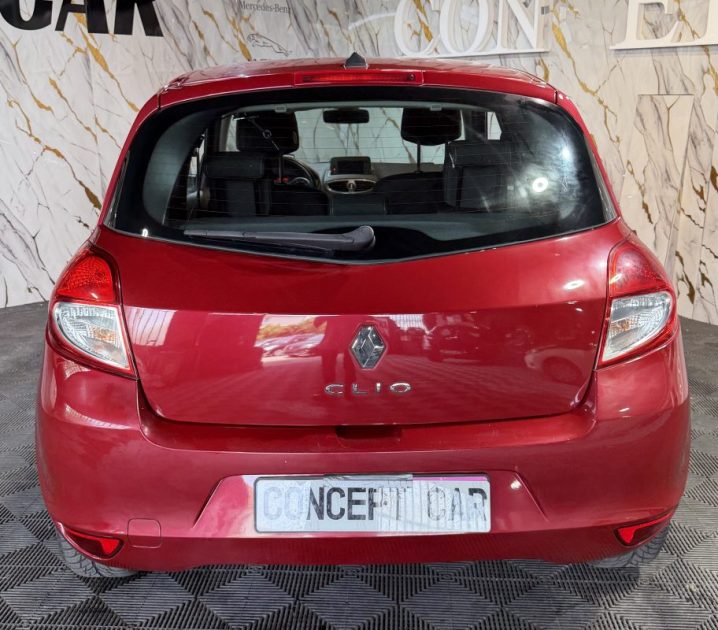 RENAULT CLIO 1.2 NIGHT AND DAY 2010 - 69 777Kms -75 CH - Parfait Etat - Premier Main - Suivit RENAUL