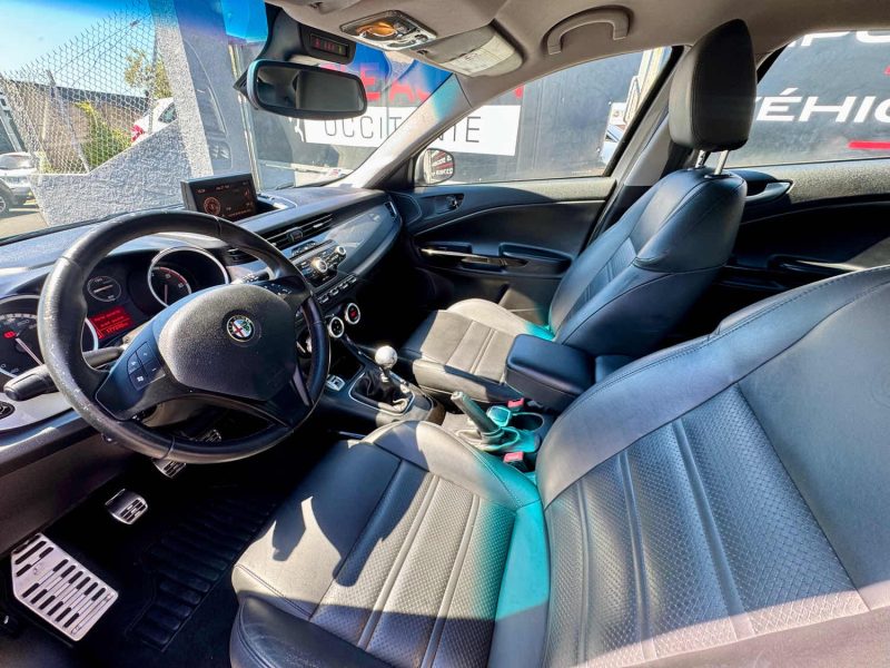 ALFA ROMEO GIULIETTA 2.0 JTDM 140 EXCLUSIVE 2012