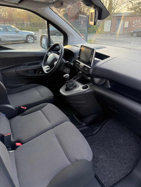 CITROEN BERLINGO CONFORT 1L5 HDI 130 CHX "3 PLACES"