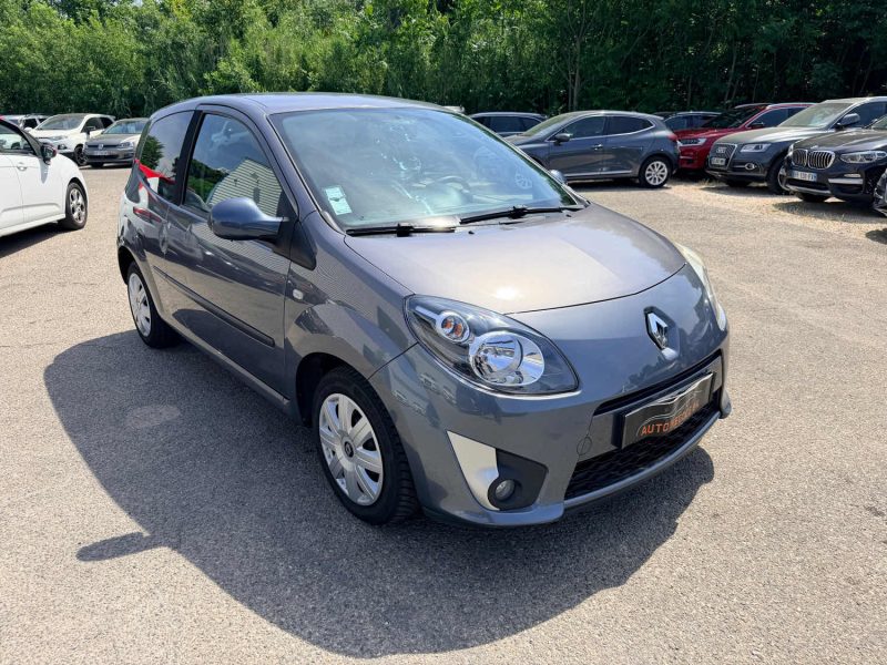 RENAULT TWINGO II 1.2 60CV AUTHENTIQUE 121MKM