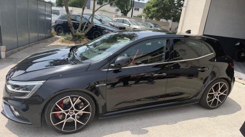 RENAULT MEGANE IV RS TROPHY Phase 2 300cv / 4CONTROL / RECARO / RS MONITOR