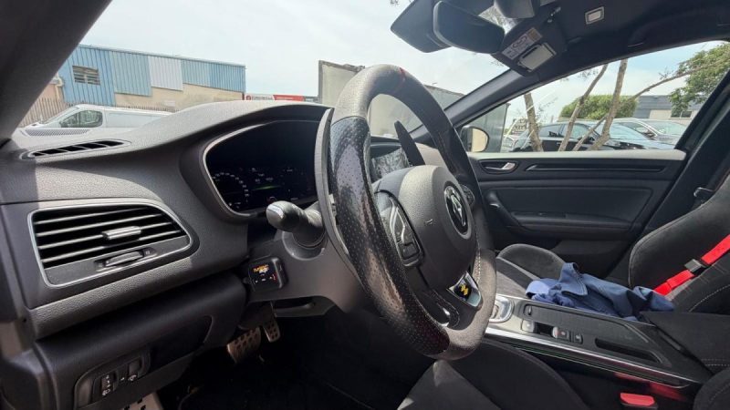 RENAULT MEGANE IV RS TROPHY Phase 2 300cv / 4CONTROL / RECARO / RS MONITOR