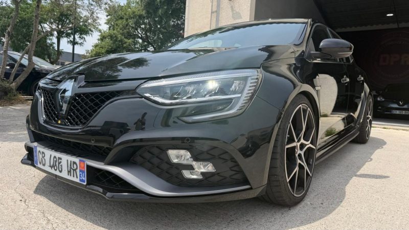 RENAULT MEGANE IV RS TROPHY Phase 2 300cv / 4CONTROL / RECARO / RS MONITOR