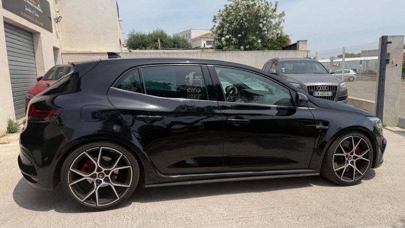 RENAULT MEGANE IV RS TROPHY Phase 2 300cv / 4CONTROL / RECARO / RS MONITOR