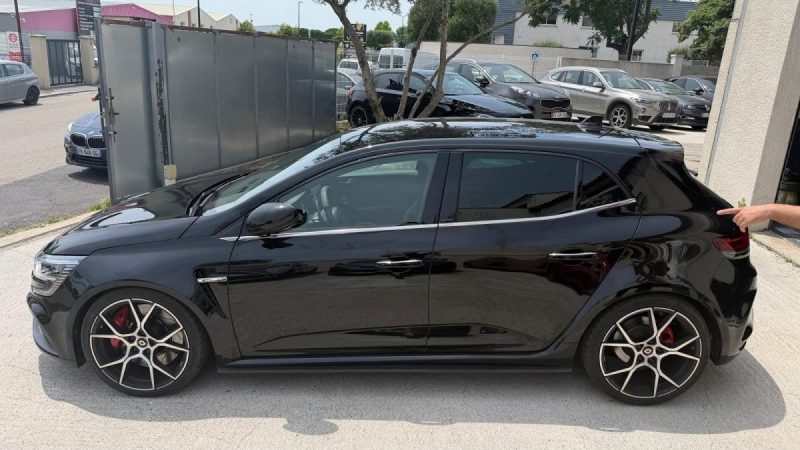 RENAULT MEGANE IV RS TROPHY Phase 2 300cv / 4CONTROL / RECARO / RS MONITOR