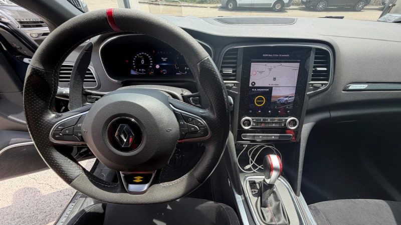 RENAULT MEGANE IV RS TROPHY Phase 2 300cv / 4CONTROL / RECARO / RS MONITOR