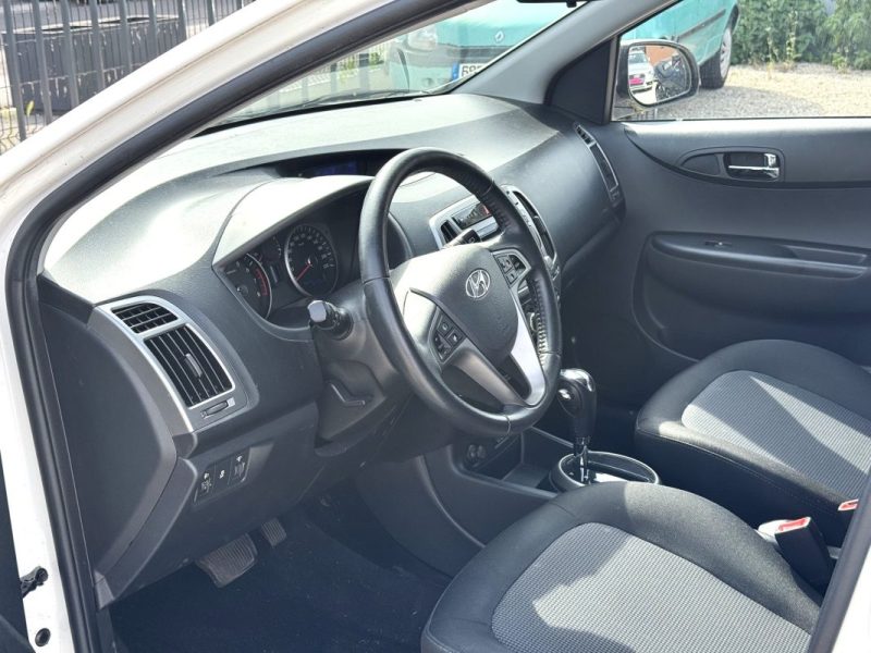 HYUNDAI I20 1.4 ESSENCE 100CV BVA 