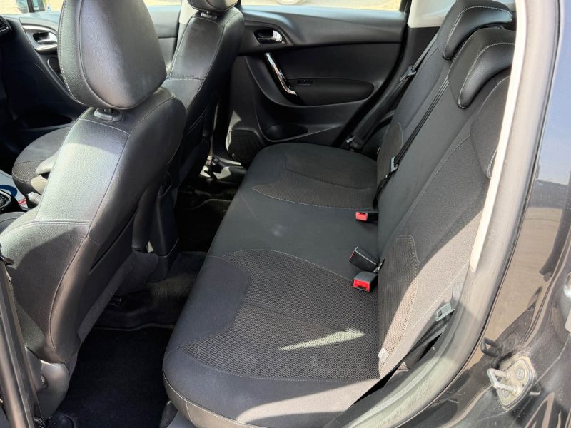 Citroën C3 II 1.6 HDi 92ch Airdream Rossignol - Clim - GPS - Révisée & Garantie 6 Mois